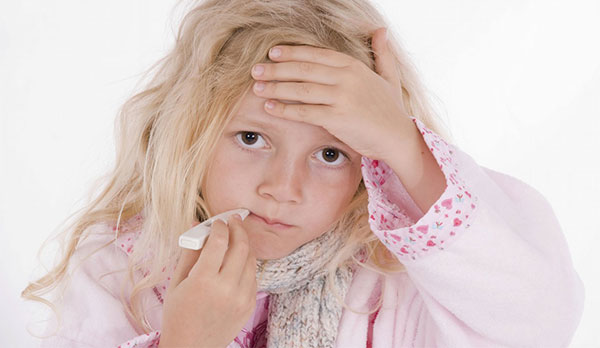 小儿发烧怎么办 小儿发烧正确护理事项